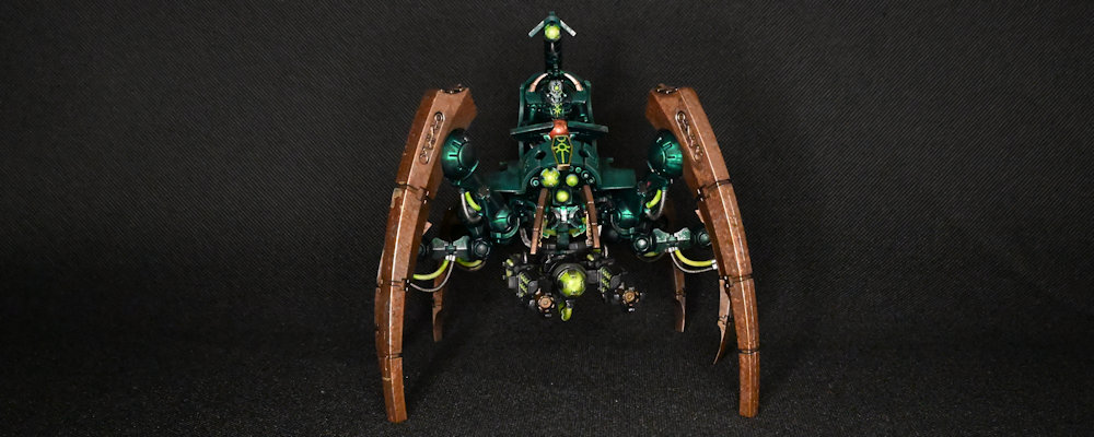 Triarch Stalker der Necron Tsarakury Dynasty